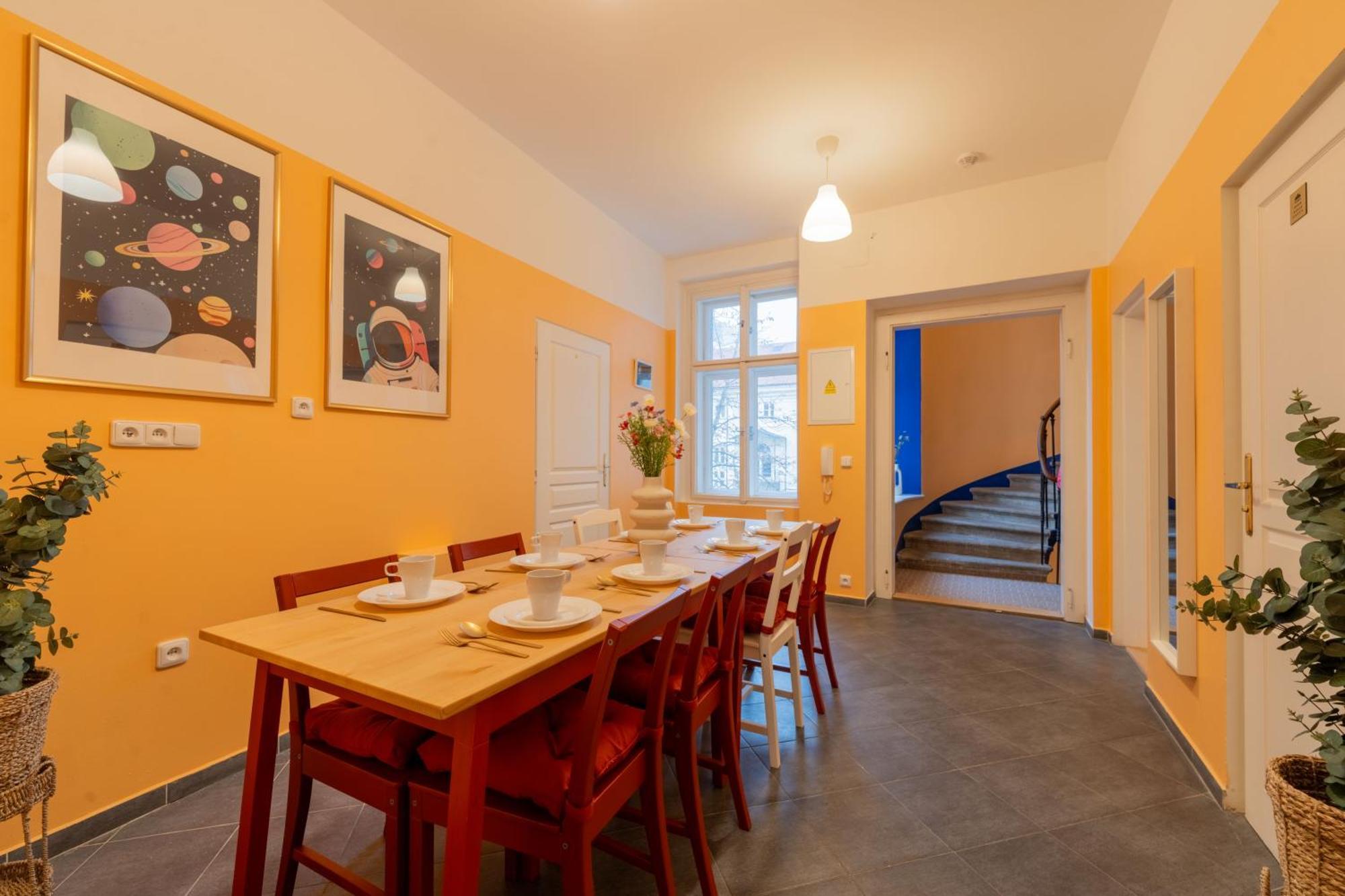 Stellar Female Hostel Praha Eksteriør bilde