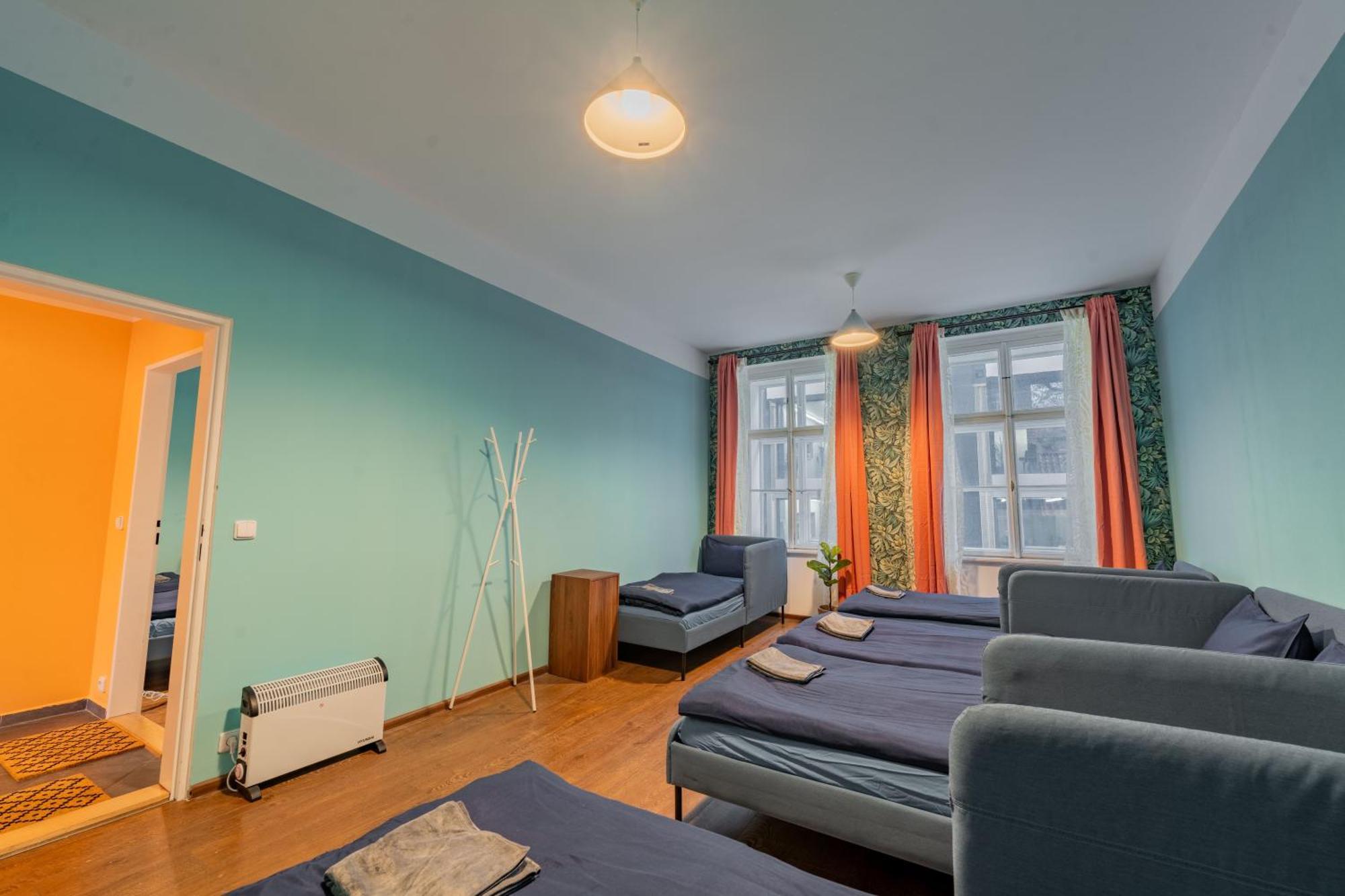 Stellar Female Hostel Praha Eksteriør bilde