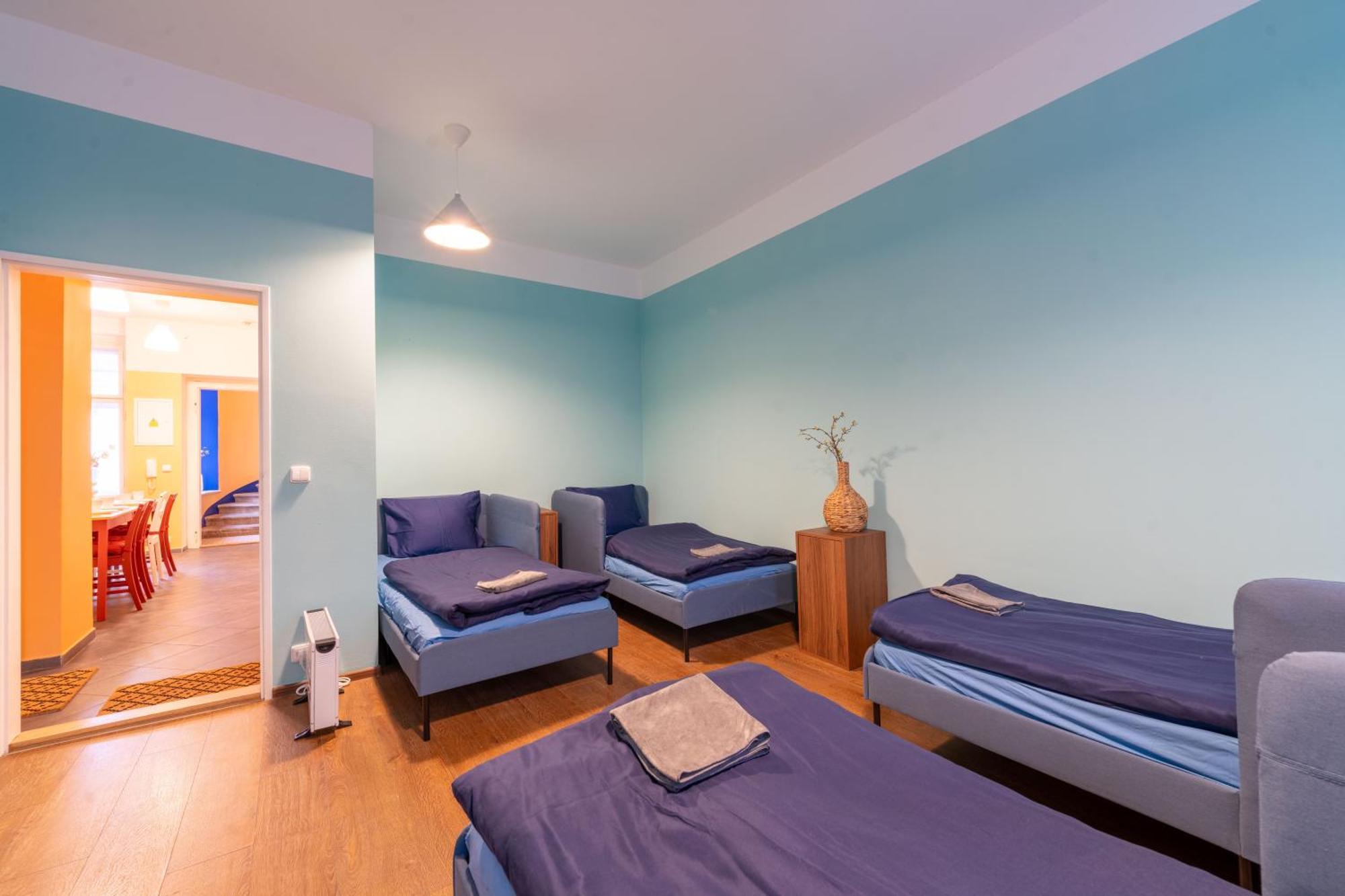 Stellar Female Hostel Praha Eksteriør bilde