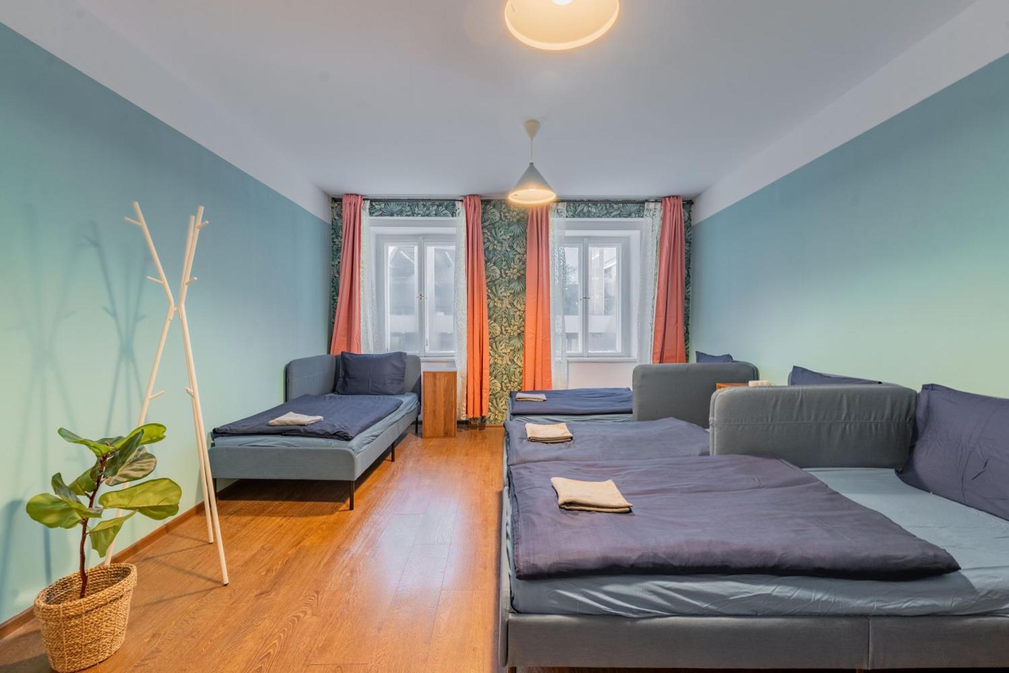 Stellar Female Hostel Praha Eksteriør bilde